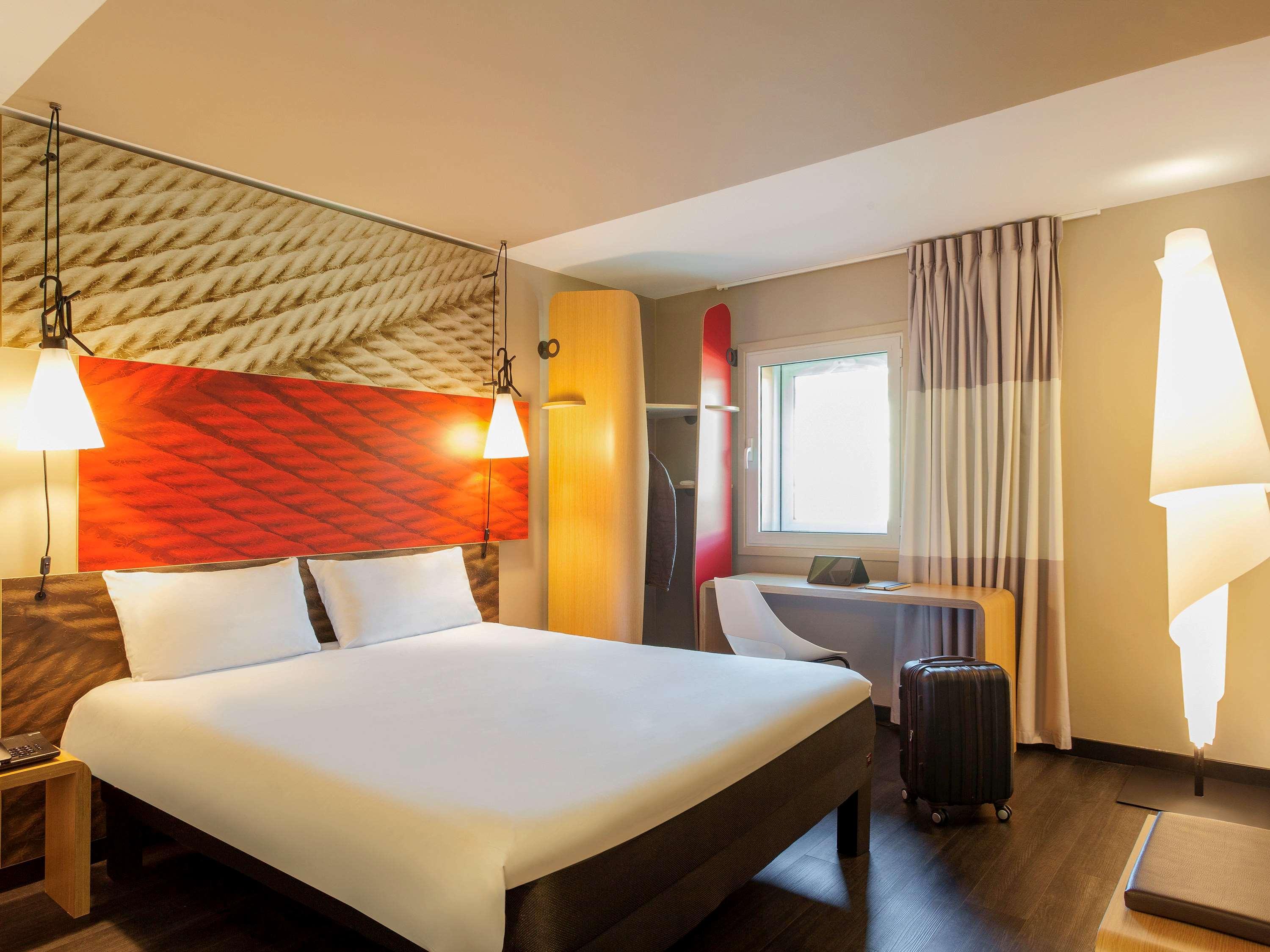 Hotel Ibis Lisboa Liberdade Exterior photo