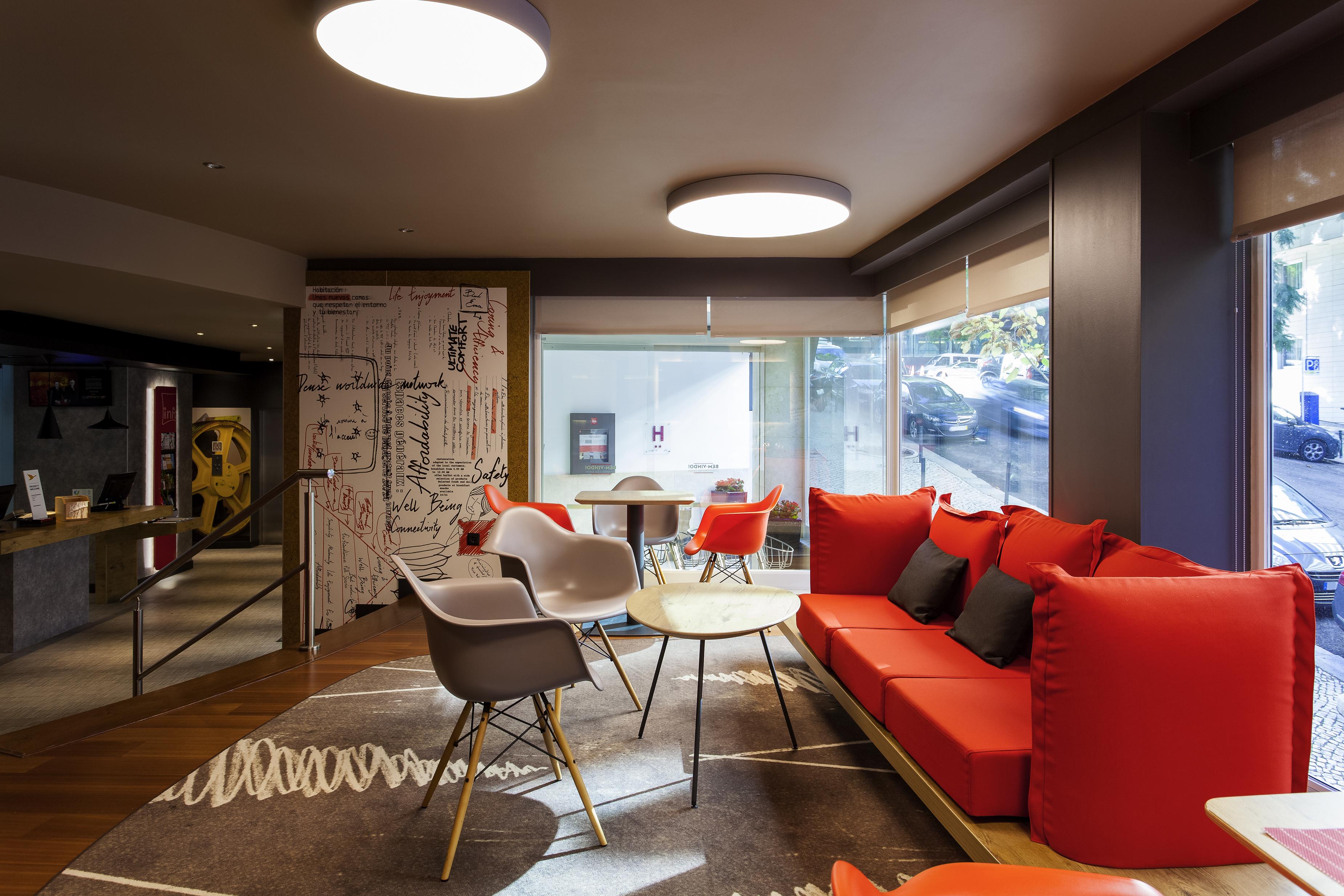 Hotel Ibis Lisboa Liberdade Exterior photo